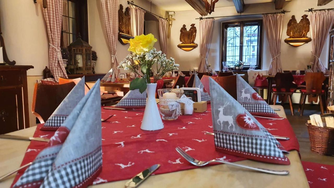 Wirtshaus Zum Baumbach Ξενοδοχείο Aschau im Chiemgau Εξωτερικό φωτογραφία