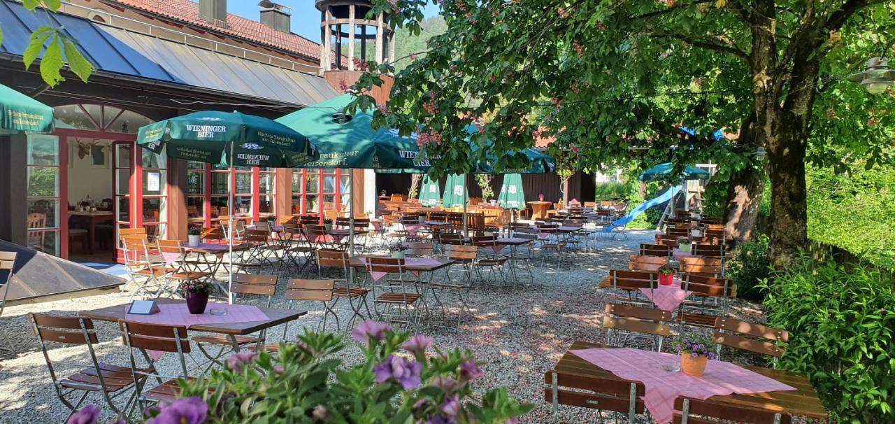 Wirtshaus Zum Baumbach Ξενοδοχείο Aschau im Chiemgau Εξωτερικό φωτογραφία